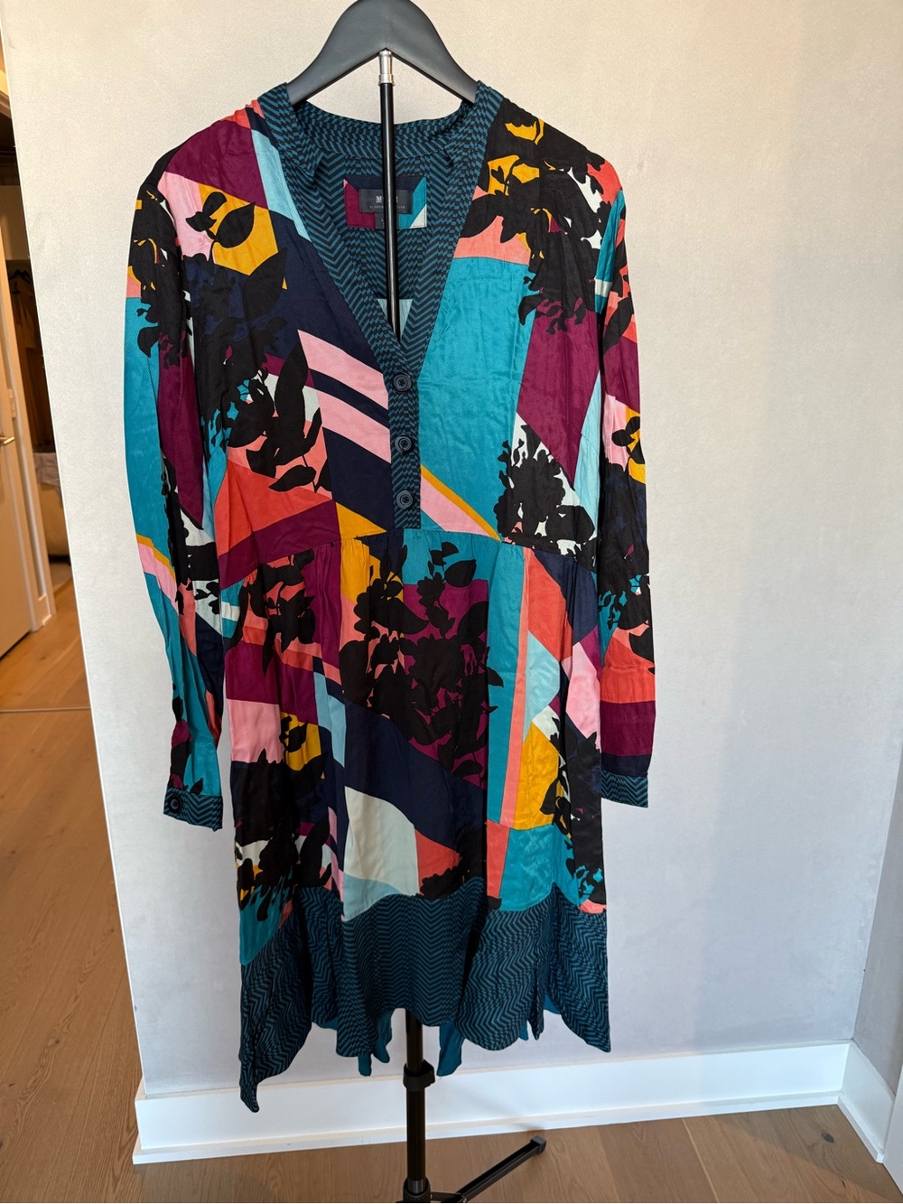 Maeve Multicolor Geometric Floral V-Neck Long Sleeve Dress